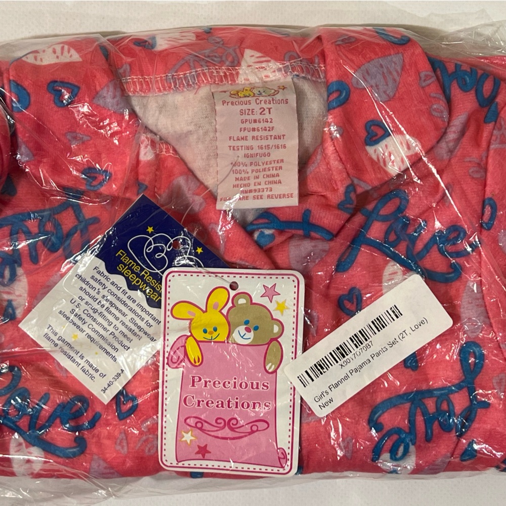 Precious Creations Flame Resistant‎ Sleepwear Little Girls Size 2T With “Love” .